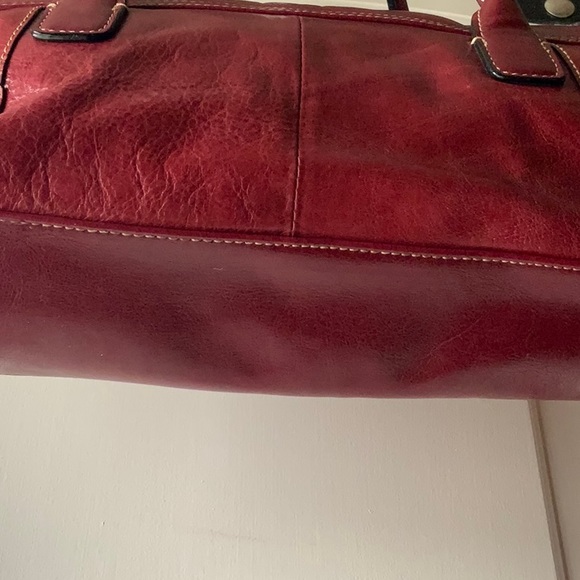 Giani Bernini Red Handbag - Picture 3 of 4